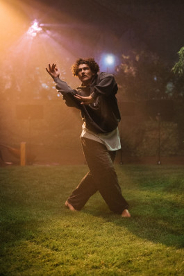 is-layout non-narrative