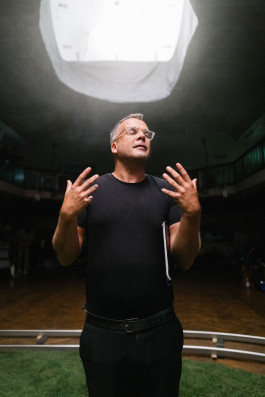 is-layout non-narrative