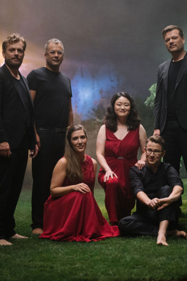 is-layout non-narrative