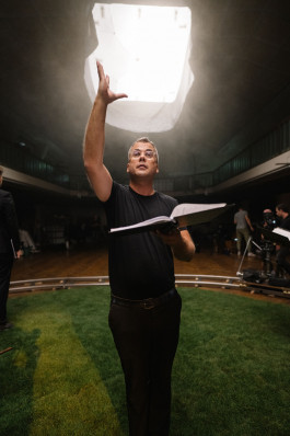 is-layout non-narrative