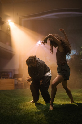 is-layout non-narrative