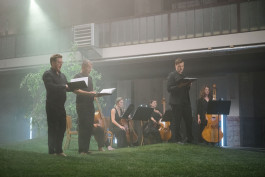 is-layout non-narrative