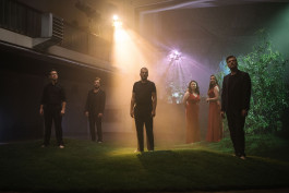 is-layout non-narrative